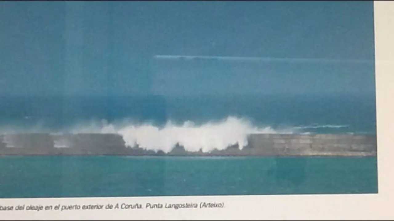 Captura de una imagen del puerto de Langosteira en la web del propio Puerto de A Coru&ntilde;a.