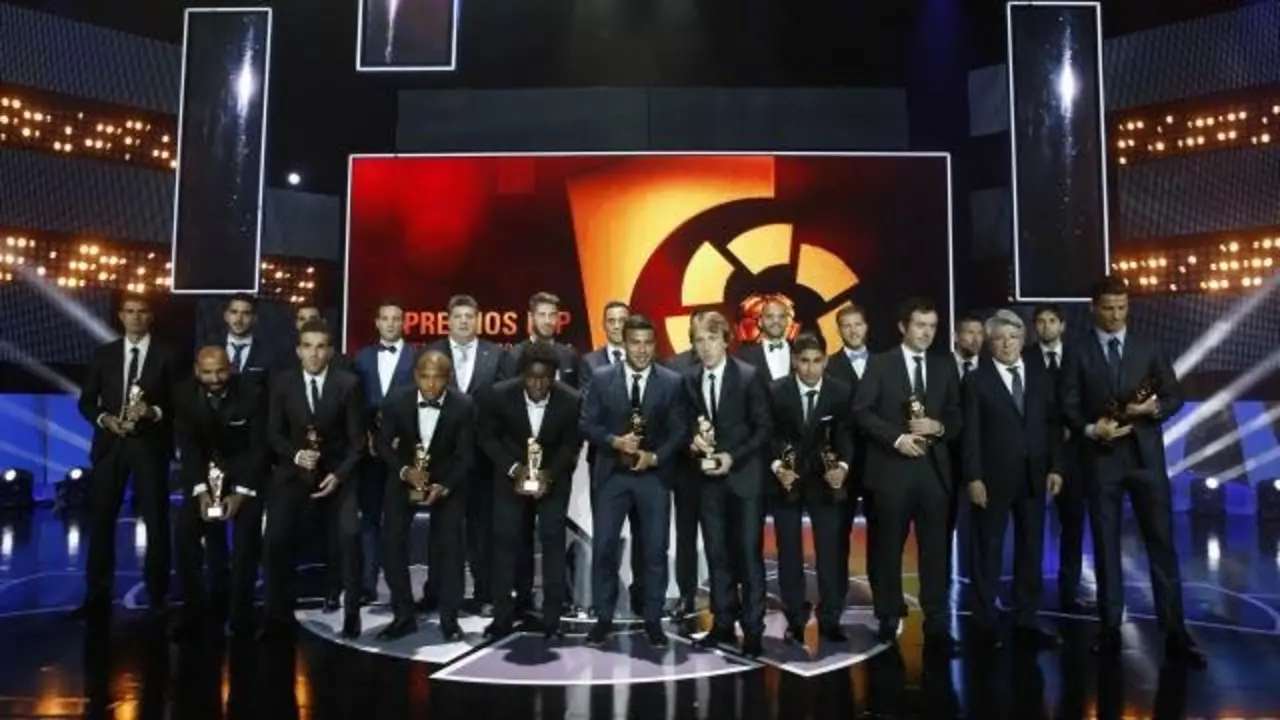 Todos los premiados en la gala de la LFP.