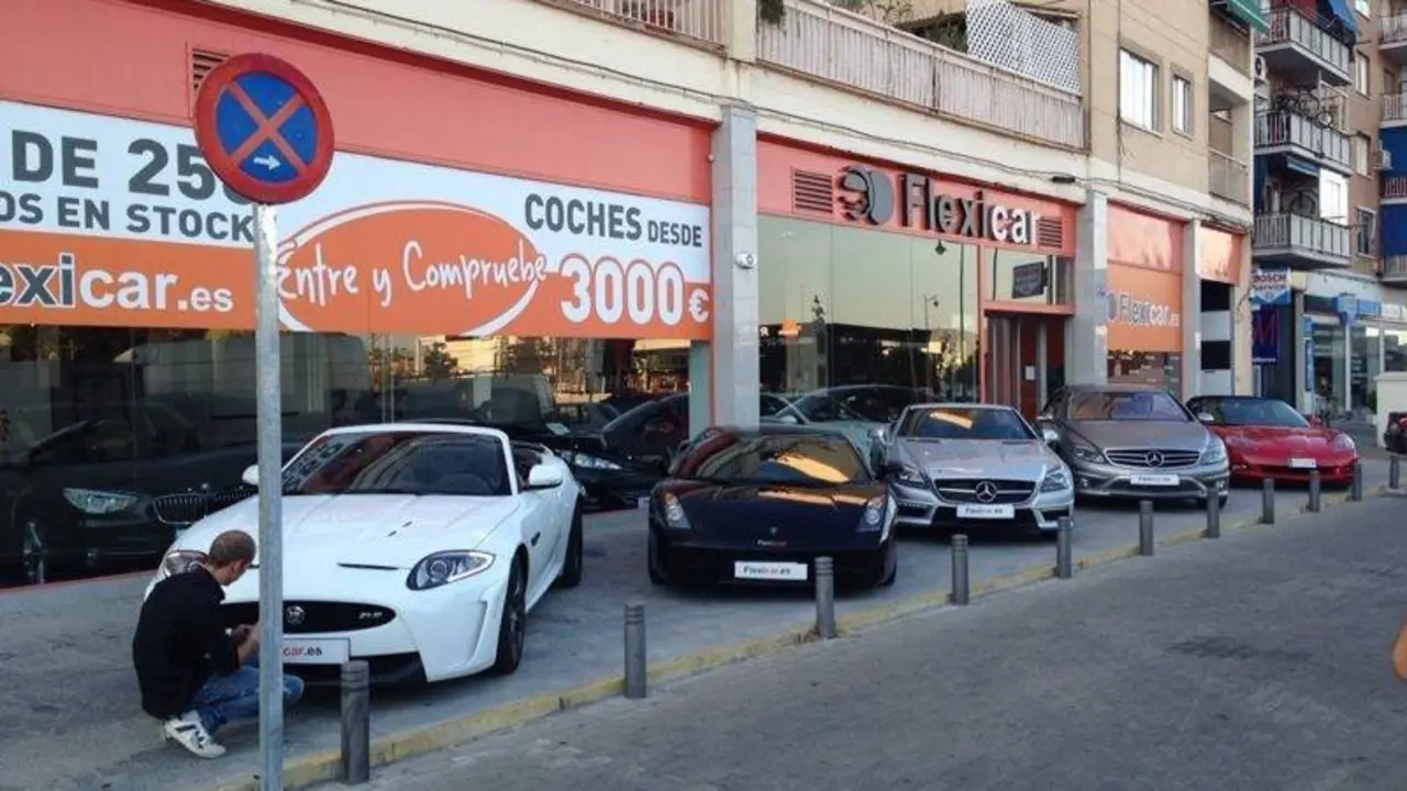 Flexicar.