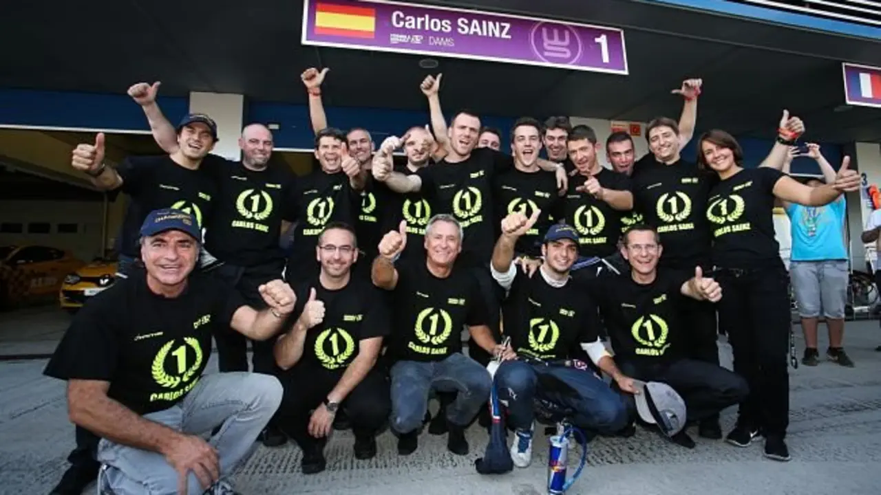 Sainz jr celebrando el t&iacute;tulo de las world Series en Jerez/carlossainzjr.com