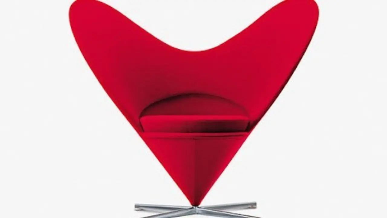 Silla coraz&oacute;n de Verner Panton.