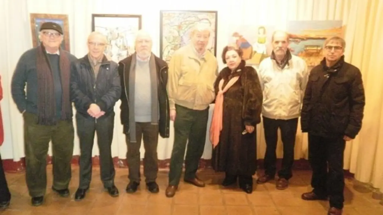 Moskowich, Ulpiano, Cuadrado, Zelada, M&ordf; C. Calvi&ntilde;o, J. Jos&eacute; Med&iacute;n y Marcial Ortiz. / Mundiario