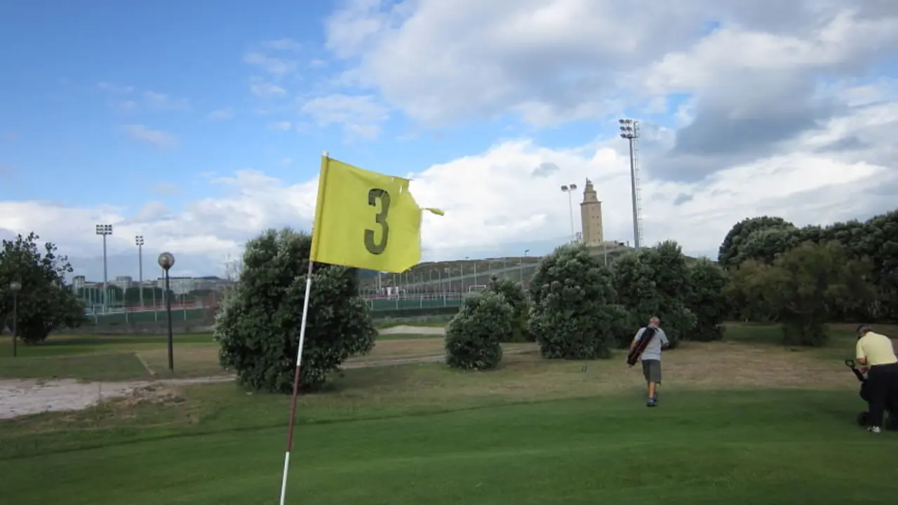 Campo de golf de la Torre de H&eacute;rcules.