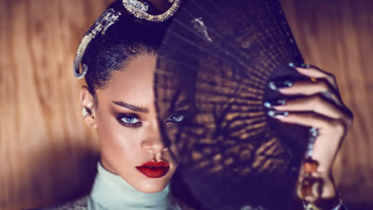 Rihanna en la revista Harper's Baazar. 