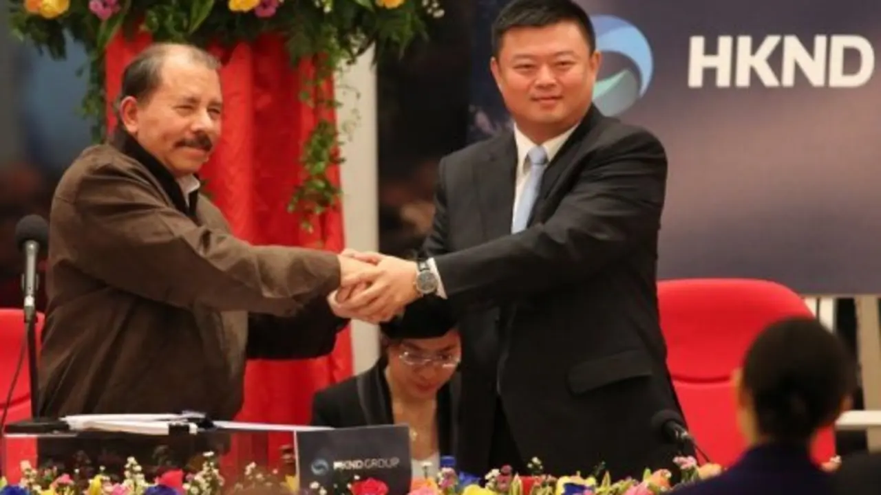 Daniel Ortega, presidente de Nicaragua y Wang Jing, presidente de HKND.