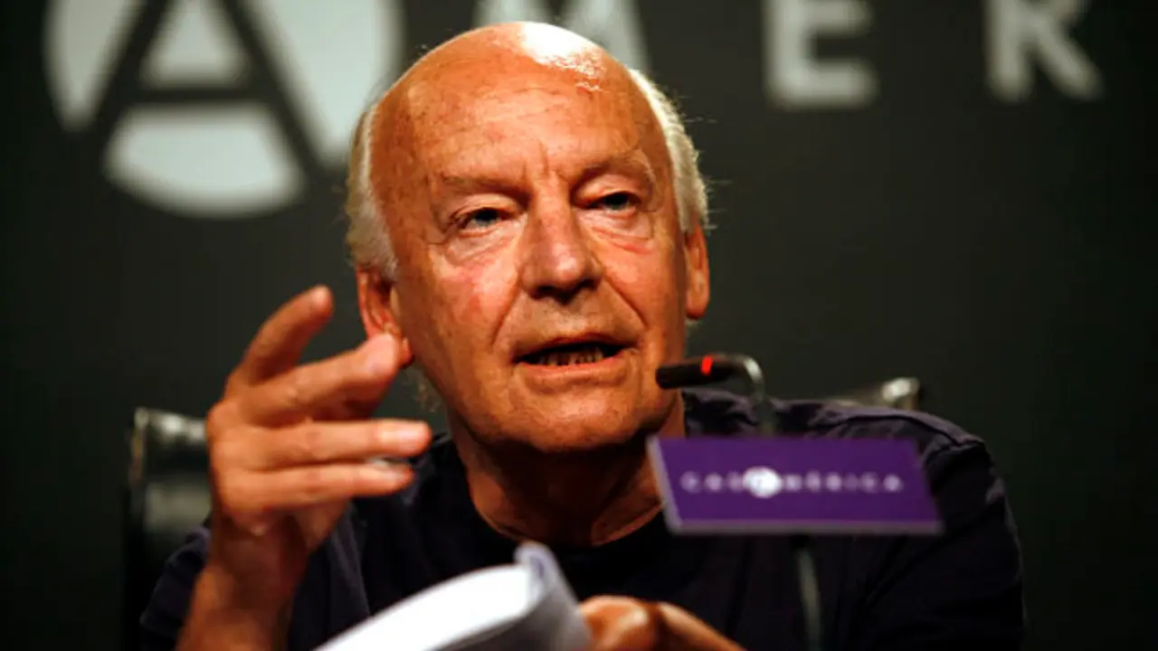 El escritor Eduardo Galeano.