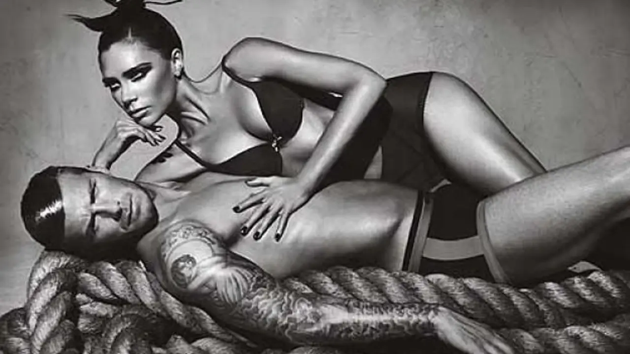 David y Victoria Beckham para Emporio Armani.