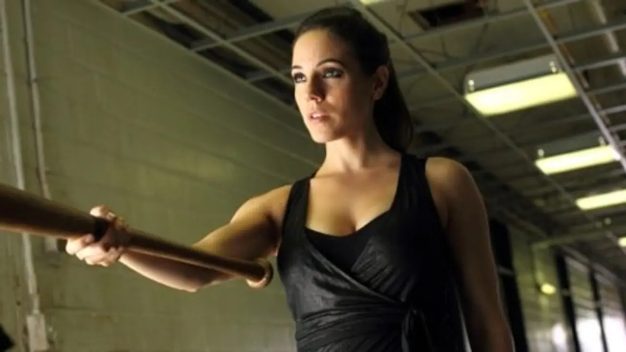 LostGirl-BoWithBat
