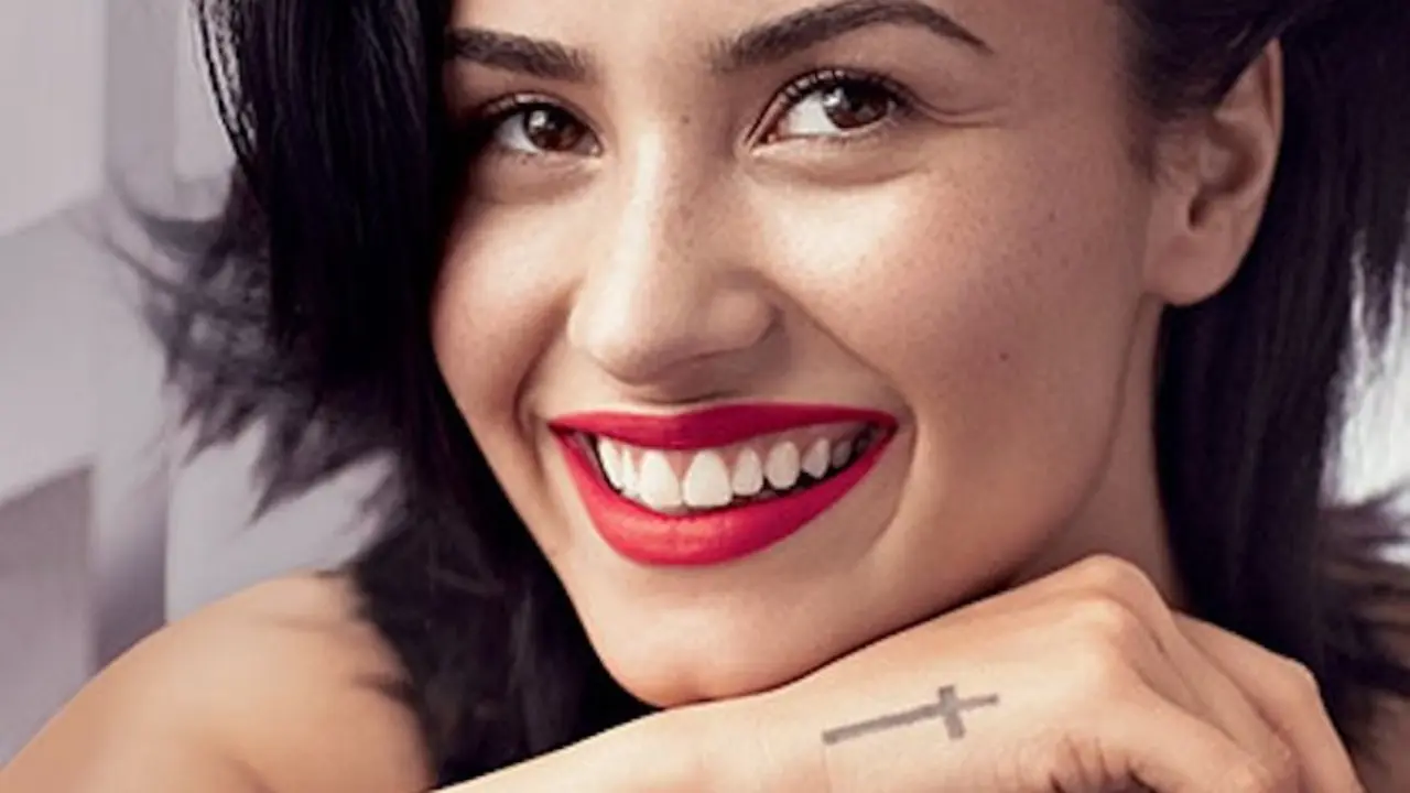 Demi Lovato. / Allure