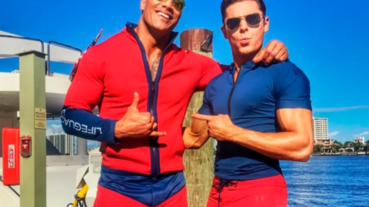 La Roca y Zac Efron