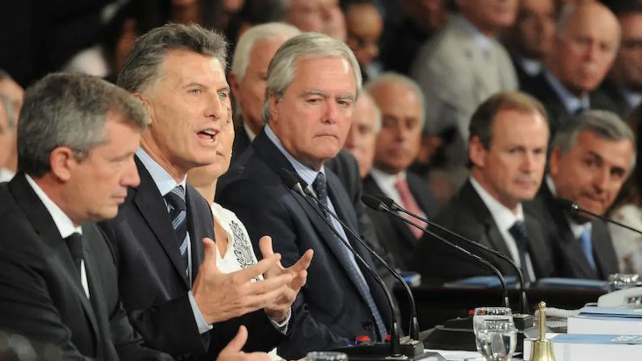 Mauricio Macri y su equipo de gobierno en el Congreso. / La Nación
