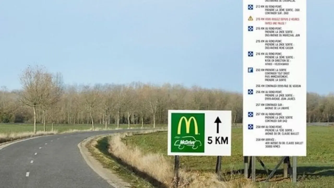 McDonald's vs Burguer King.