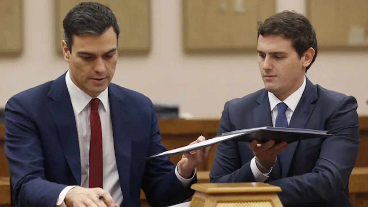 Pedro S&aacute;nchez y Albert Rivera. / elconfidencial.com