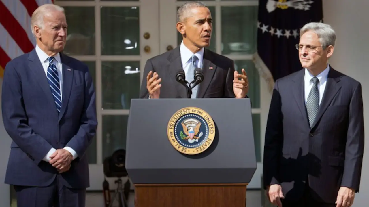 El vicepresidente Joe Biden , el presidente de EE UU Barack Obama y el magistrado nominado, Merrick Garland.