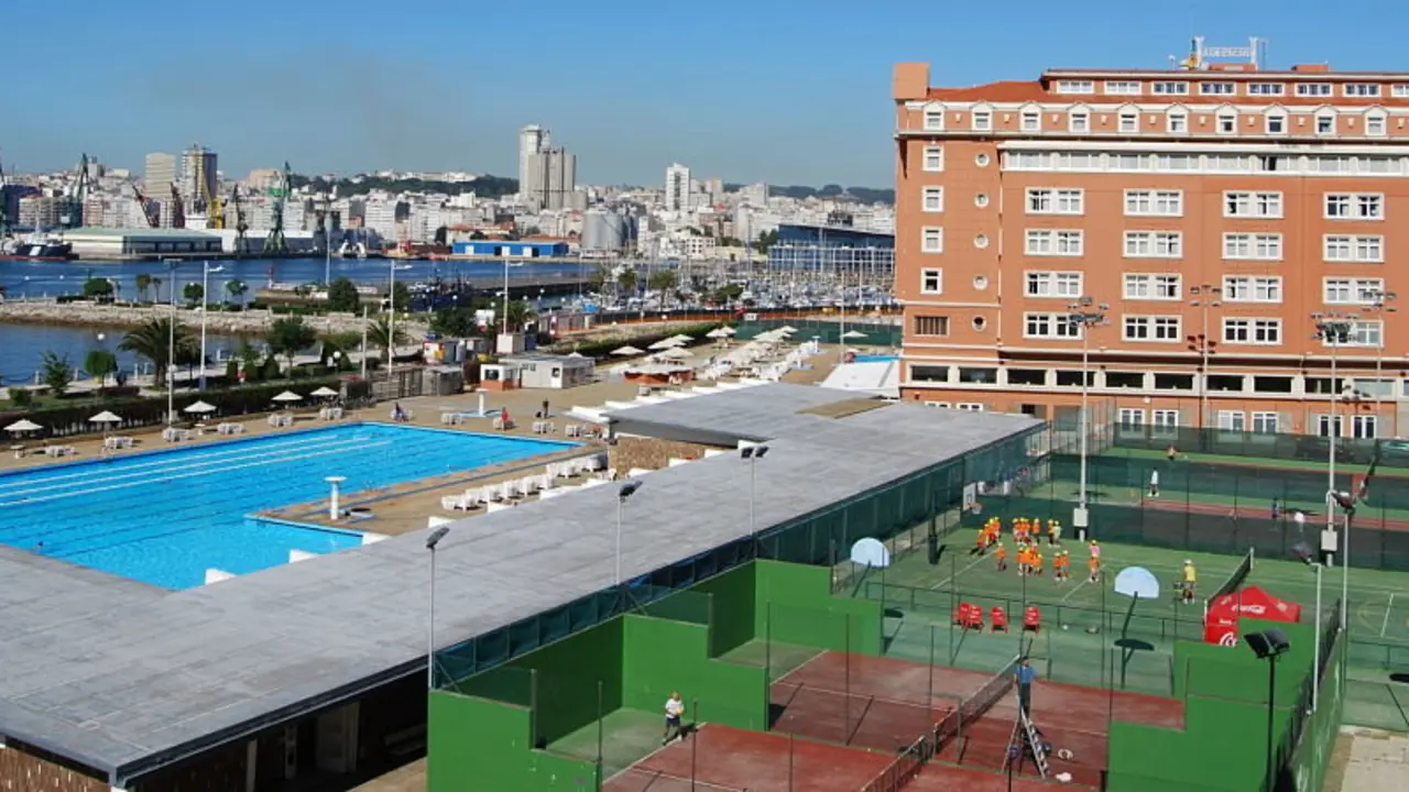 La Solana y el Hotel Finisterre, en A Coru&ntilde;a