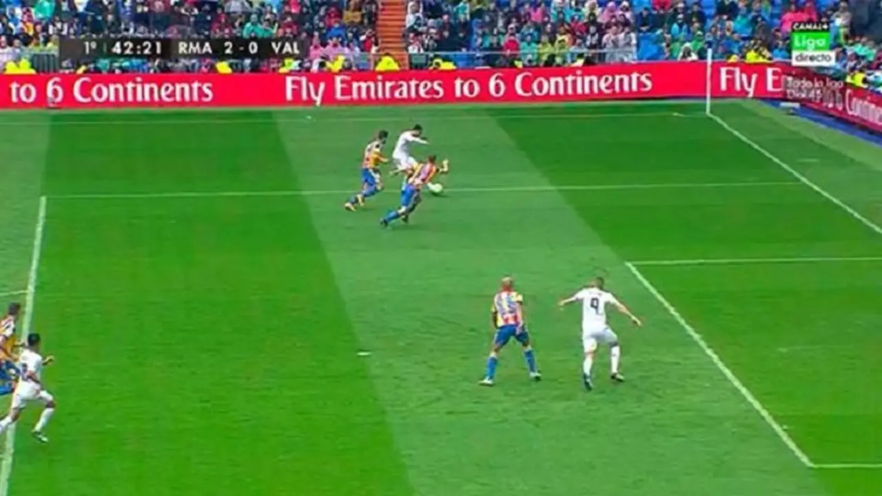 Gol de Benzema. / Twitter