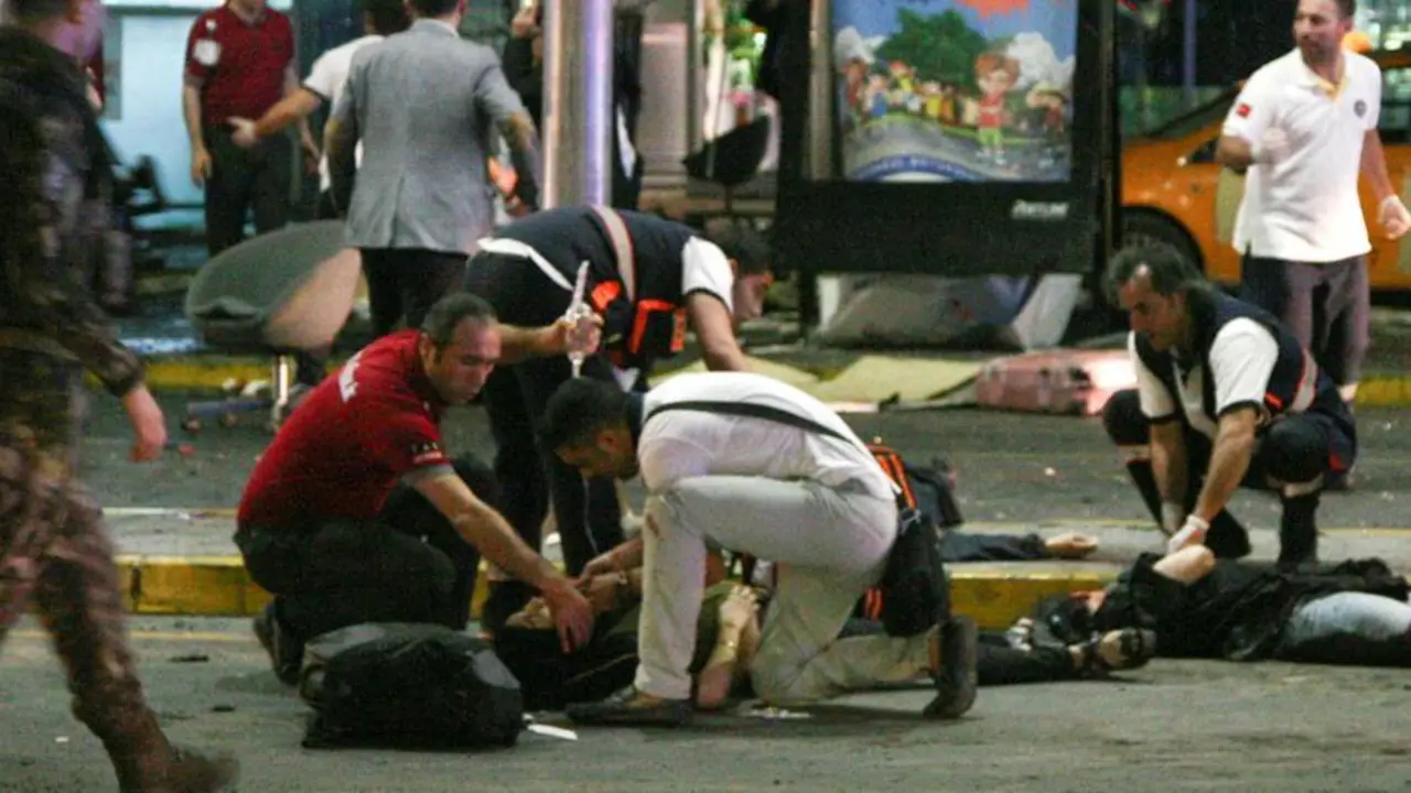 Víctimas del atentado en Estambul. / El Universal