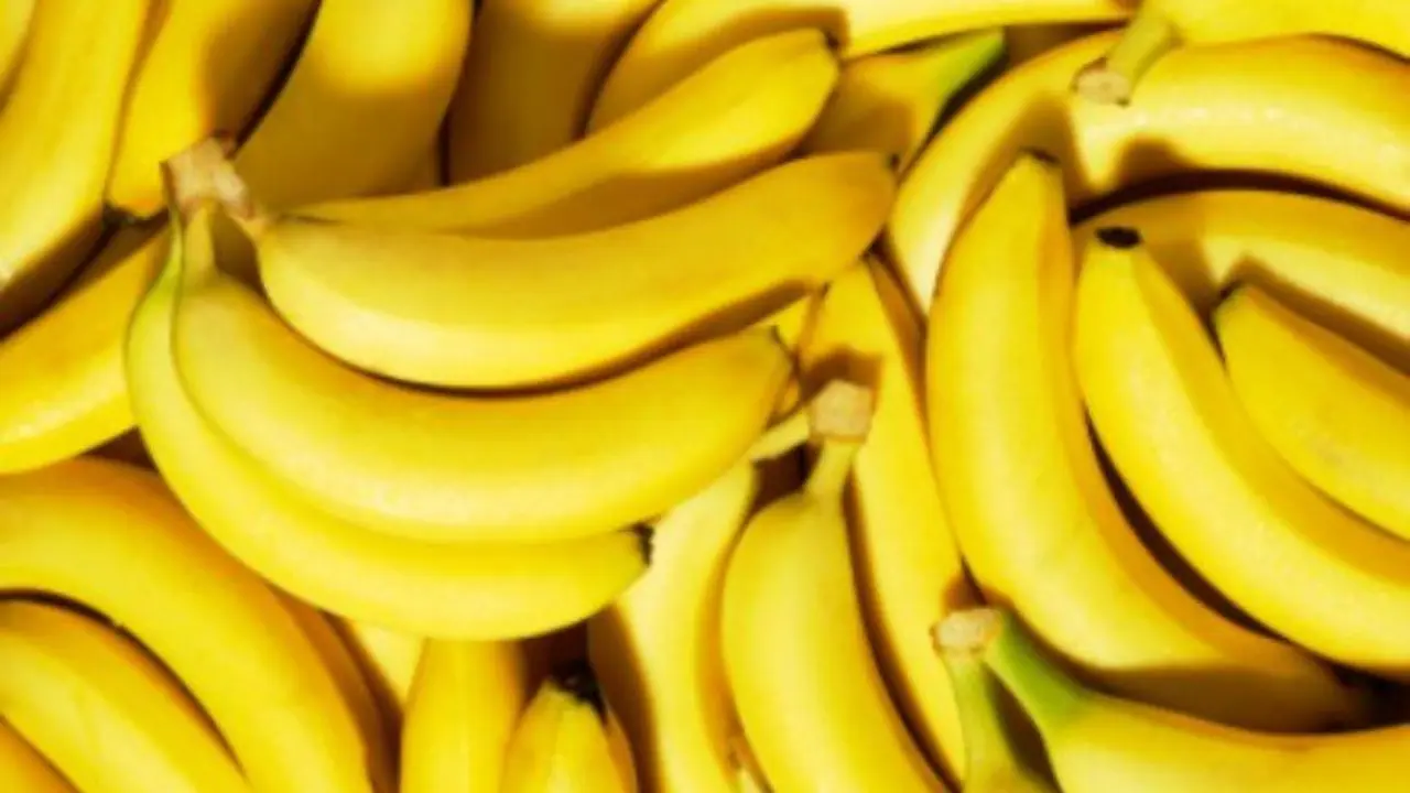 bananas. / angrytrainerfitness.com