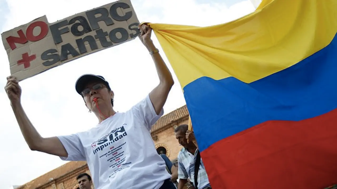 Manifestantes en Colombia contra el &lsquo;no&rsquo;. / Twitter
