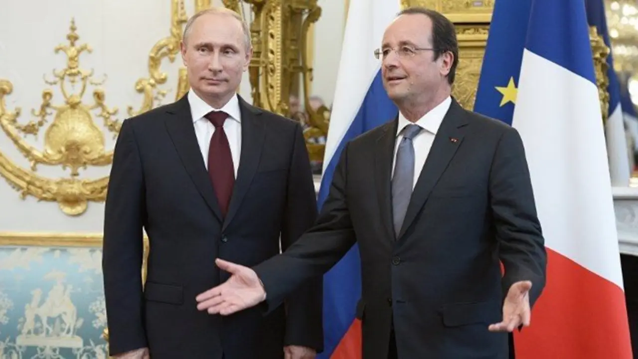 Francois Hollande y Vladimir Putin en un encuentro previo. / RR SS