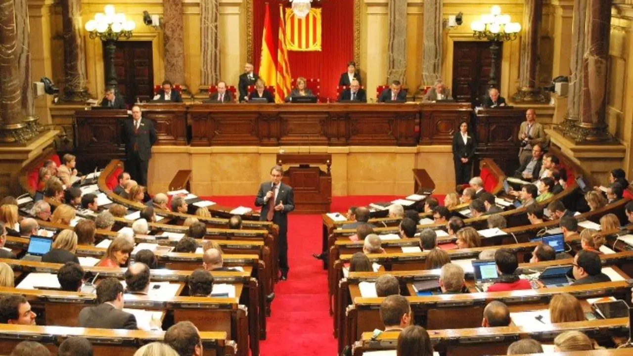 Parlamento de Catalu&ntilde;a. / parlament.cat