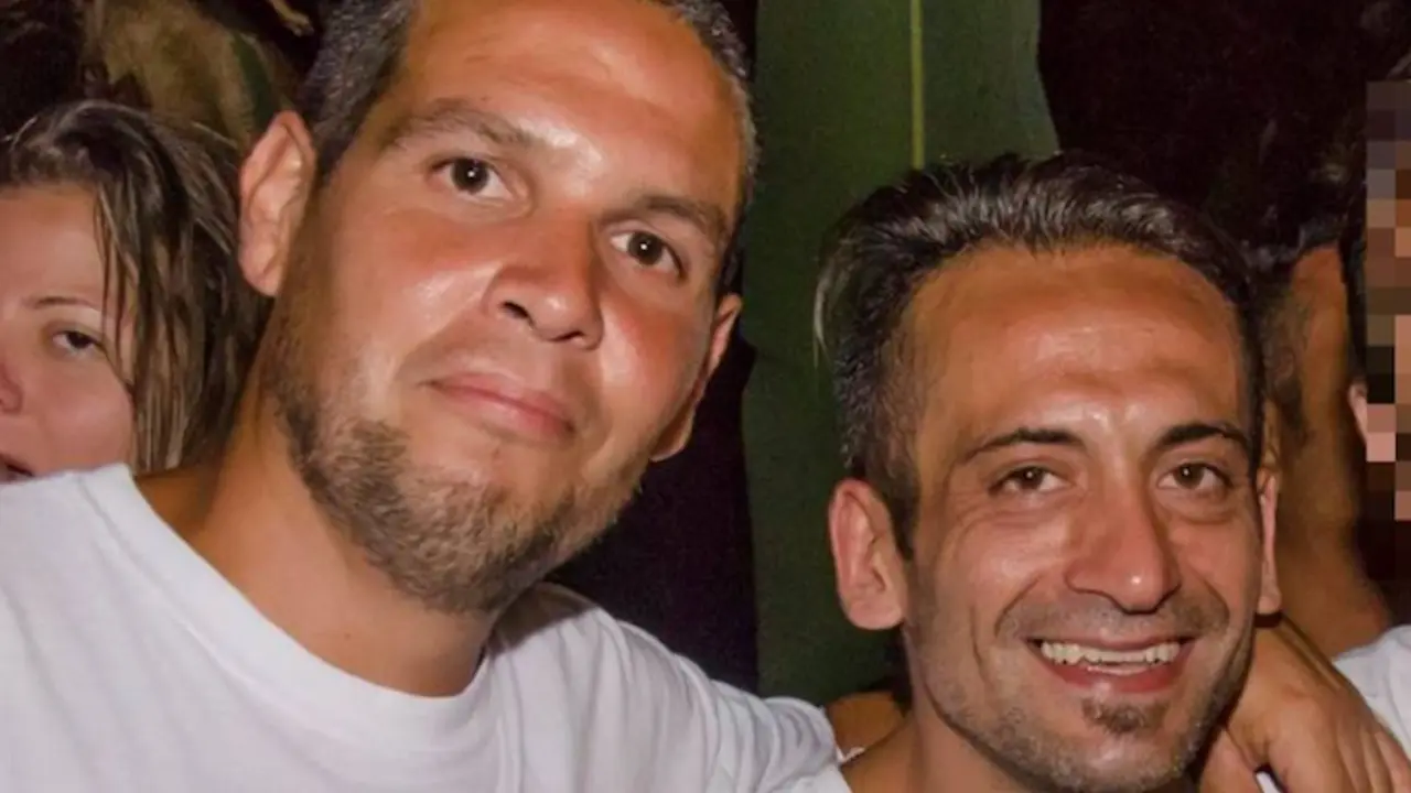 Marcelo Gabriel Rey y Gaston Carniel, propietario del Bar do Peter II. / Facebook Gaston Carniel