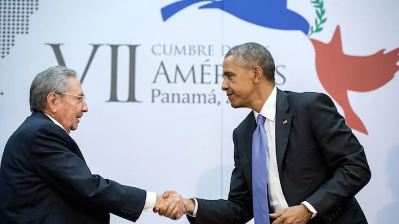 Ra&uacute;l Castro y Barack Obama.