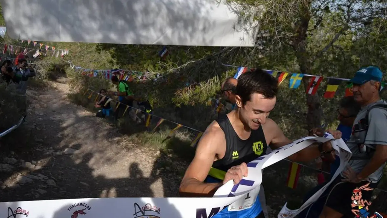 &Aacute;ngel Bejarano, campe&oacute;n de Ori-Muela 2016/ Facebook