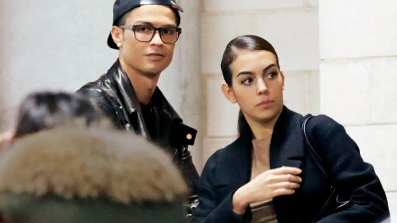 Cristiano Ronaldo y Georgina Rodr&iacute;guez. / Hola