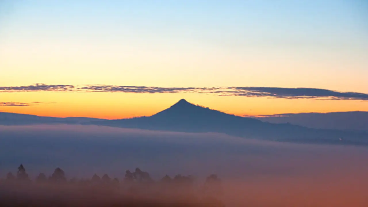 Amanece en el Pico Sacro. / Rafael Santos