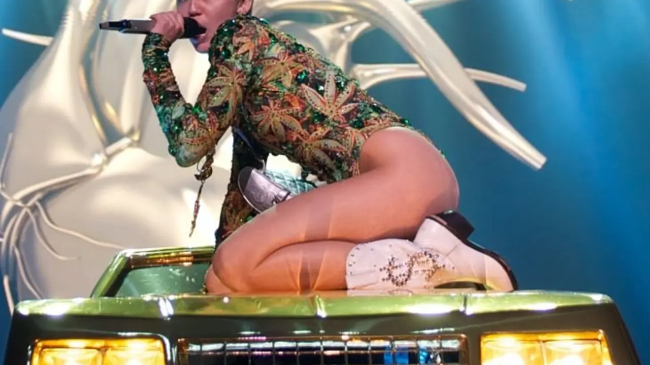 Miley Cyrus.
