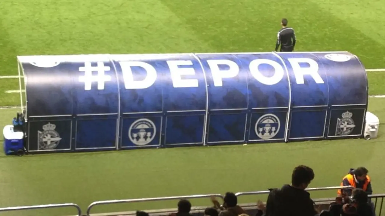Antigua marquesina en Riazor. / Mundiario