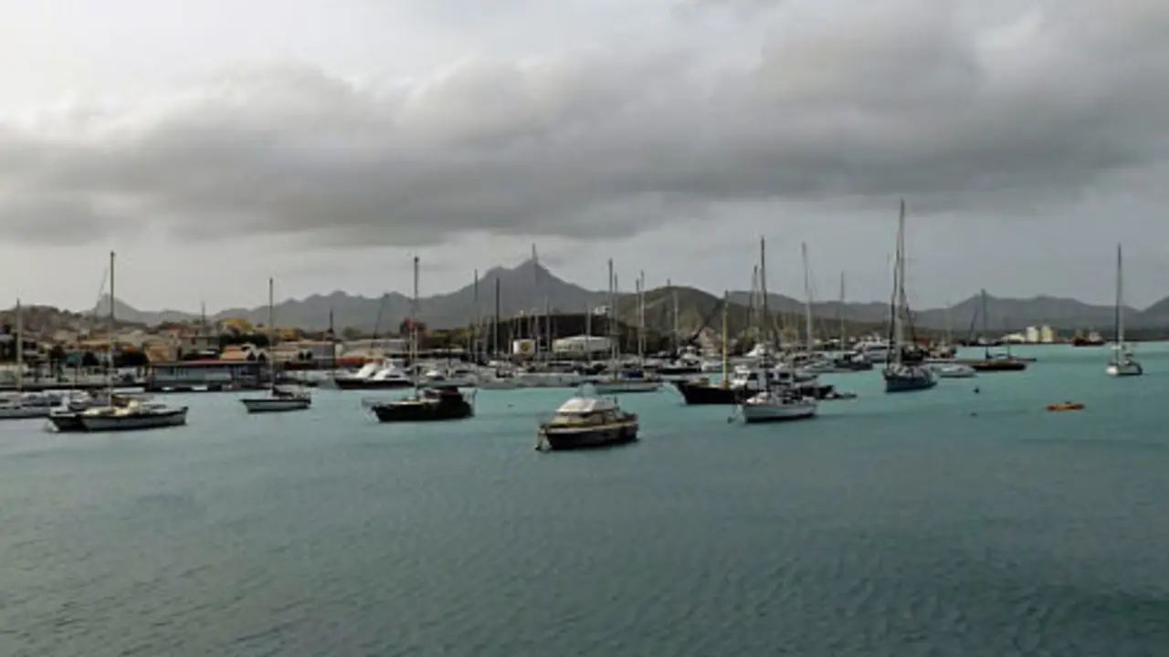 Puerto de Mindelo, Cabo Verde. / Alison
