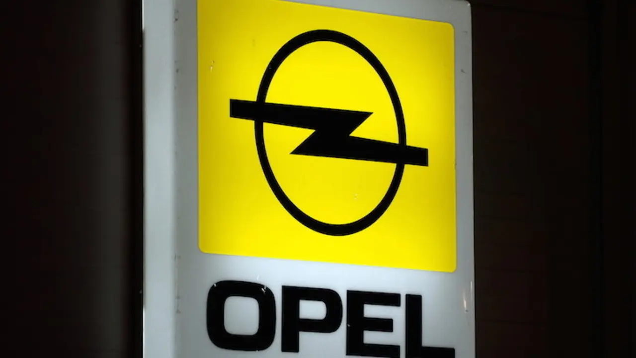 Logo de Opel. / opel.com