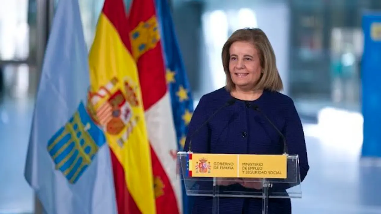 Fátima Báñez, ministra de Empleo de España. / Twitter