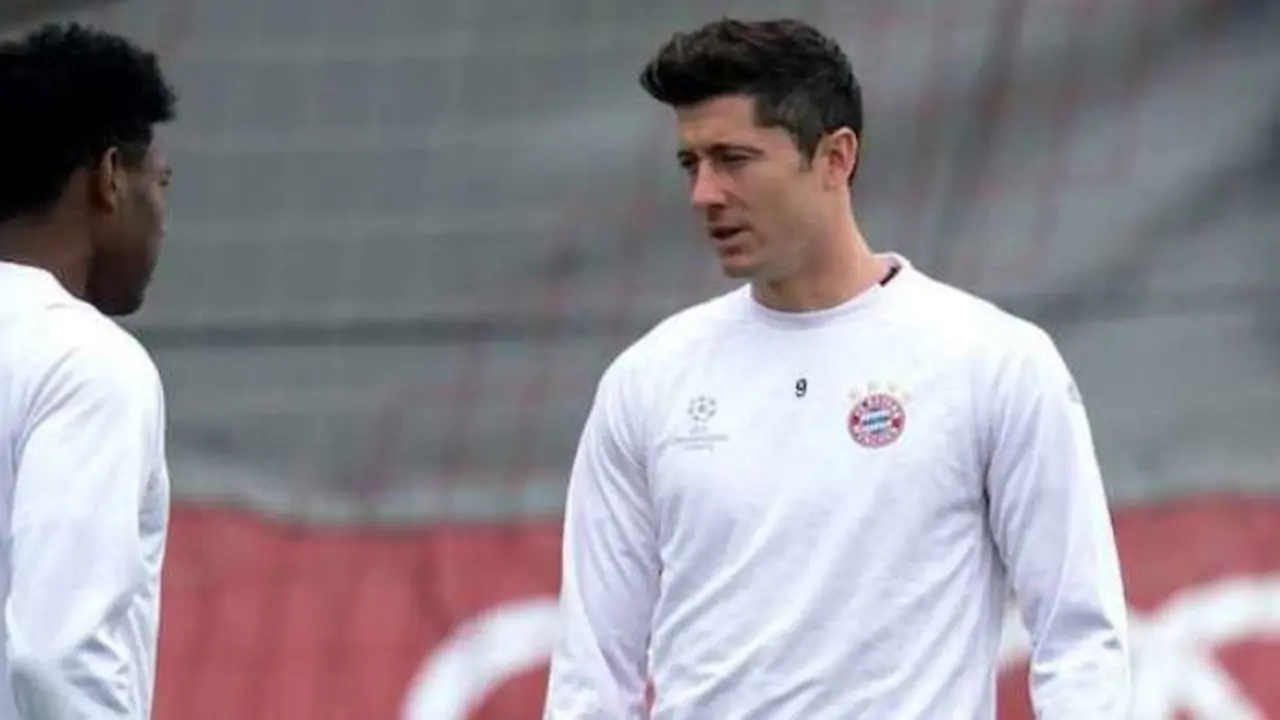Robert Lewandowski est&aacute; decidido a marcharse al Camp Nou. / Archivo Mundiario