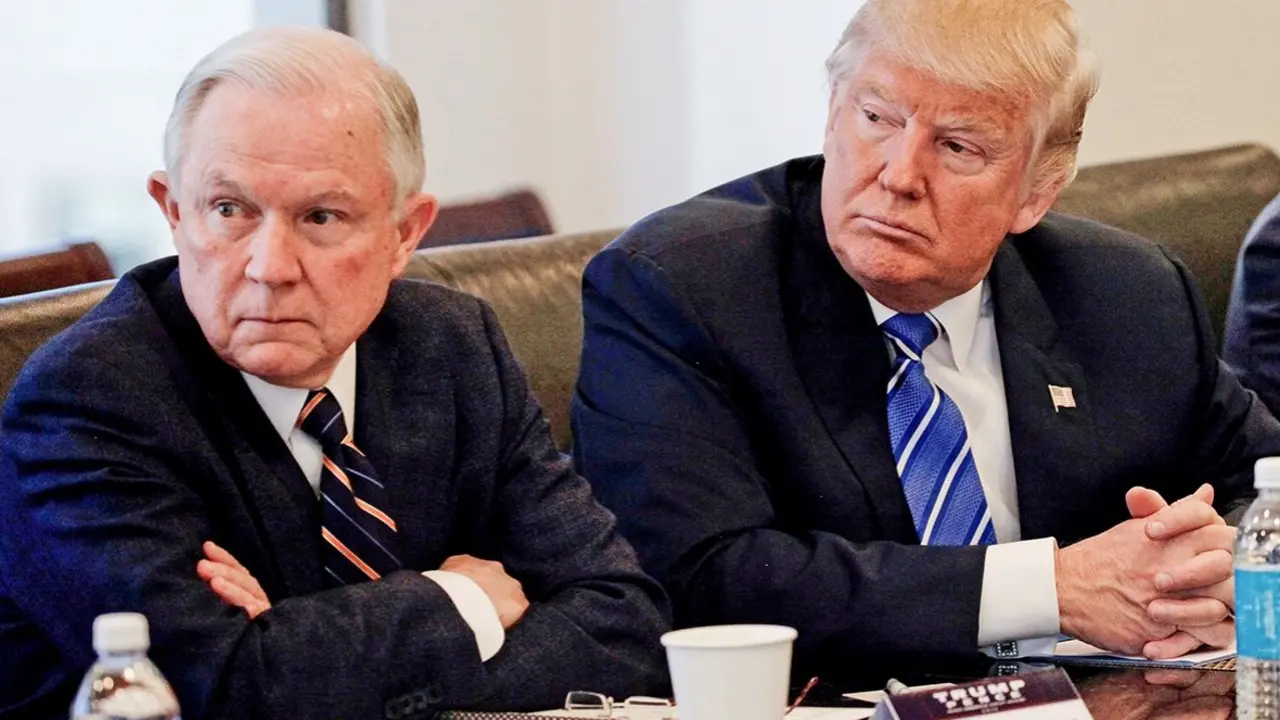 Jeff Sessions y Donald Trump. / Slate