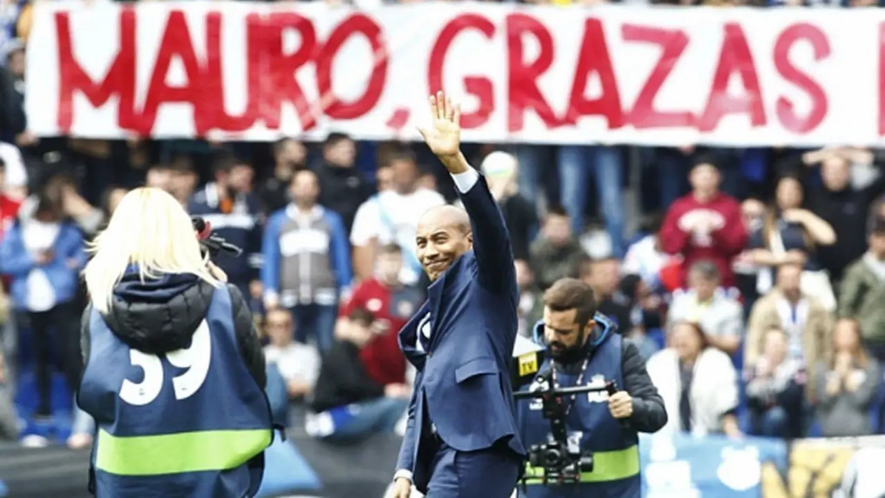 Homenaje de Riazor a Mauro Siva. / Cuatro