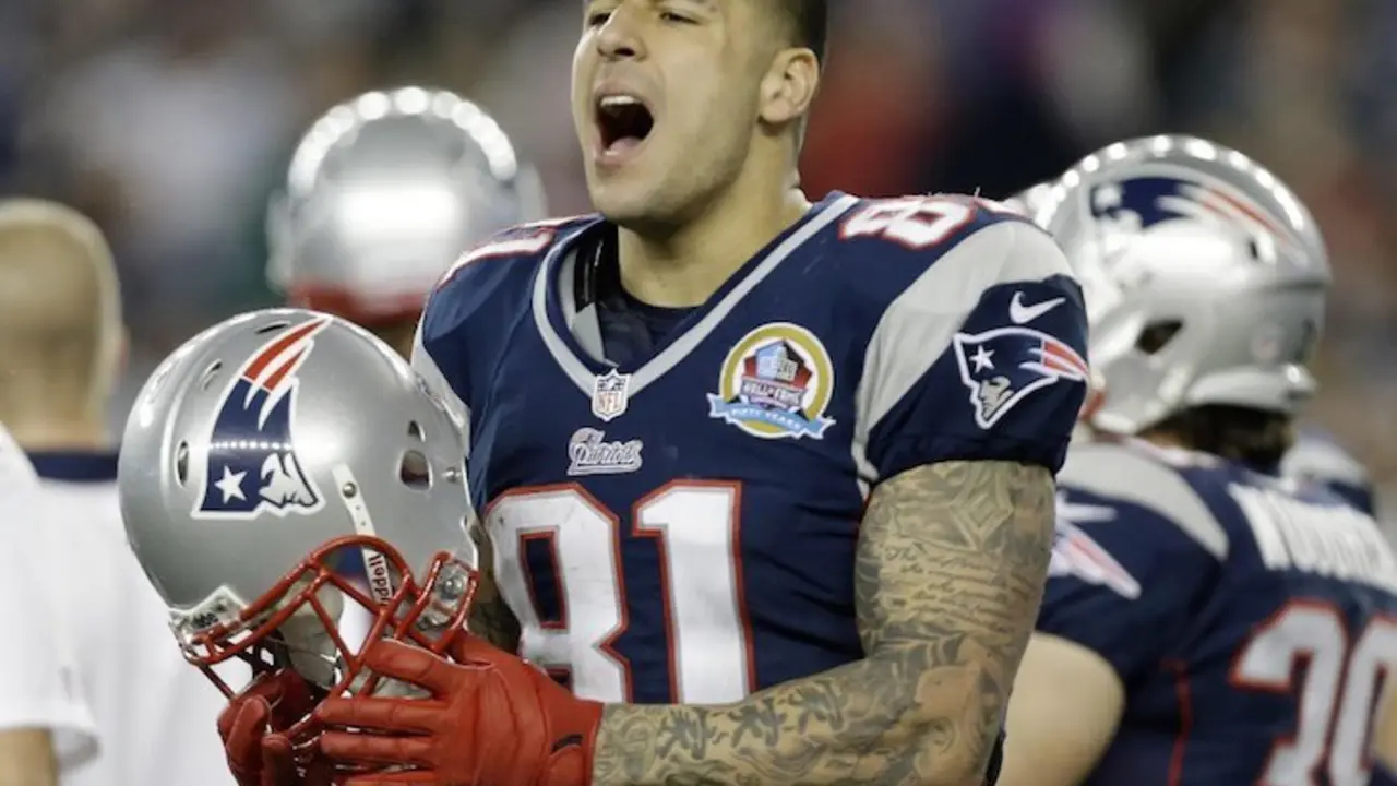 Aaron Hernández en su época como jugador de los Patriots. / Twitter