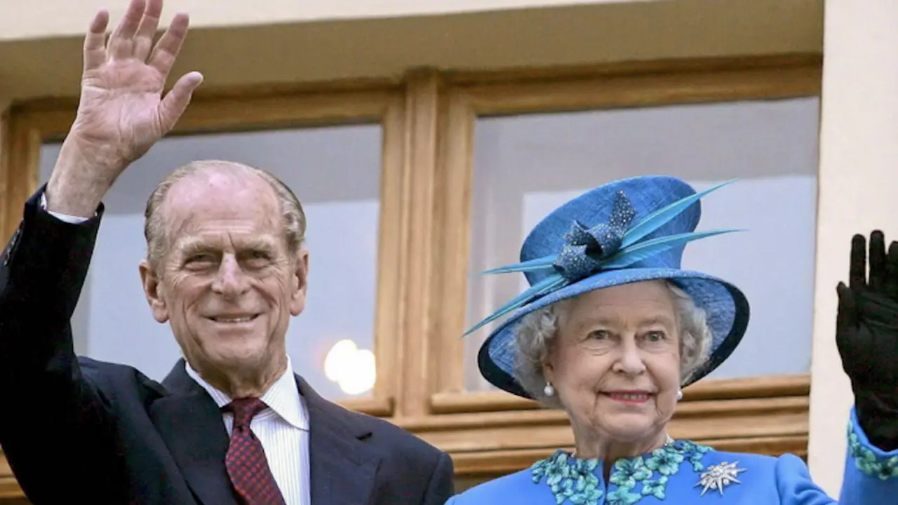Felipe de Edimburgo y la reina Isabel II. / Twitter