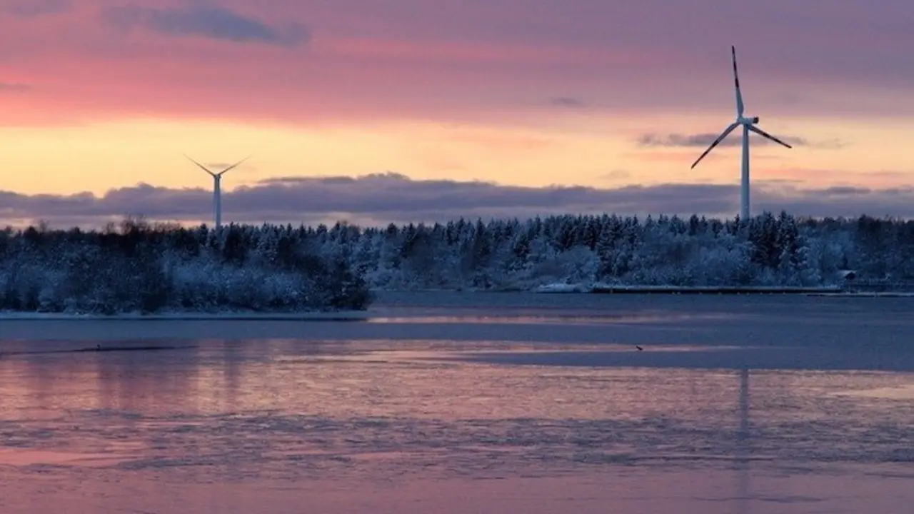 Planta de energ&iacute;a e&oacute;lica en Finlandia.