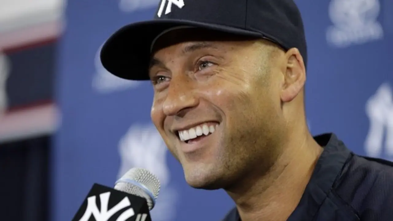Derek Jeter, excapit&aacute;n de los Yankees de Nueva York
