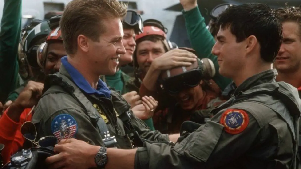 Val Kilmer y Tom Cruise, actores. Pel&iacute;cula Top Gun, 1986. / topgunday.com