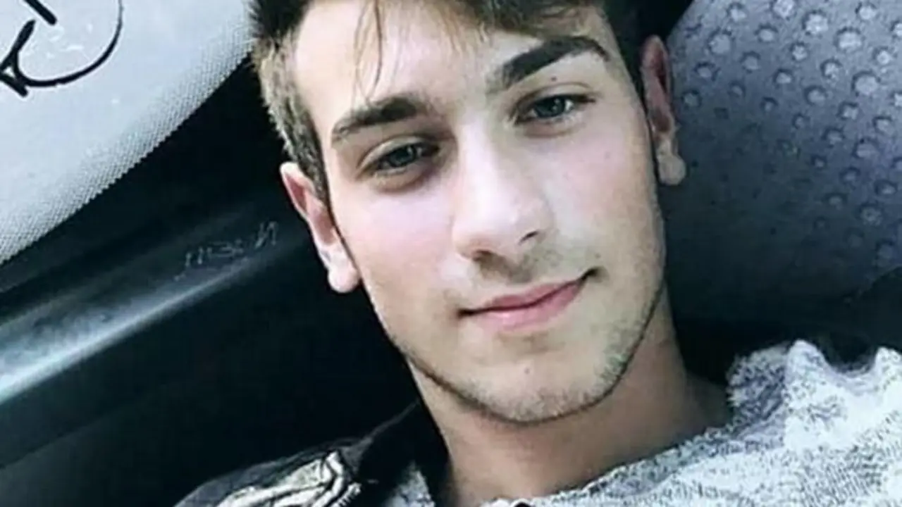 Francesco, la víctima. : RR SS