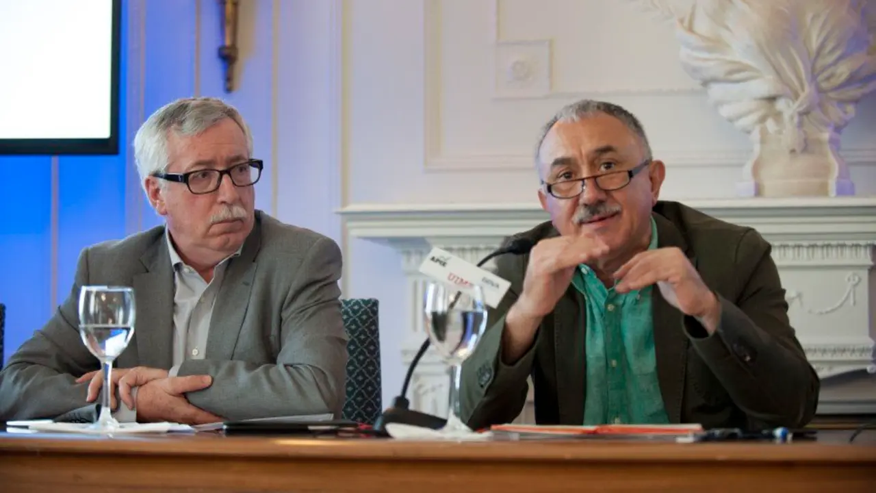 Ignacio Fern&aacute;ndez Toxo (CC.OO) y Josep Mar&iacute;a &Aacute;lvarez (UGT). / APIE