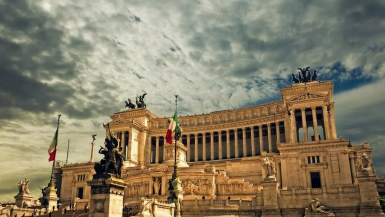 El monumento nacional a V&iacute;ctor Manuel II o Altar de la Patria en Italia. Pexels.
