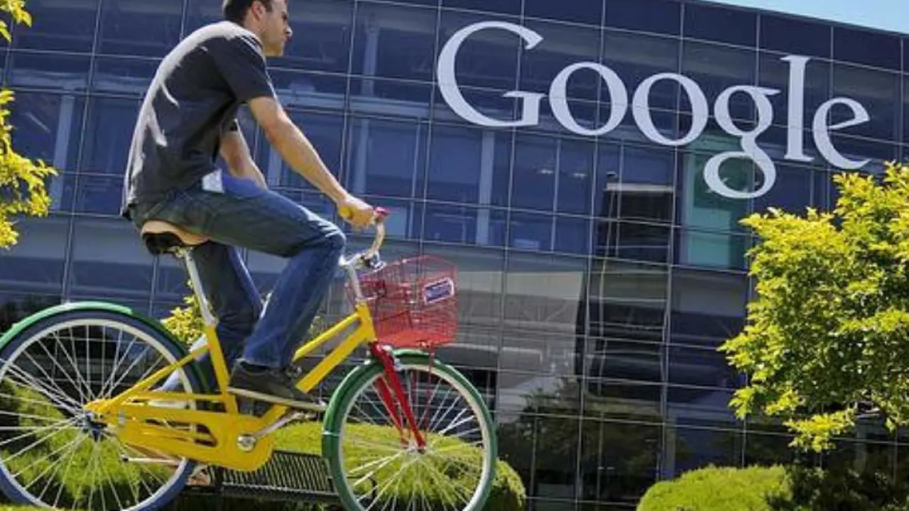 Google, empresa. / RR SS.