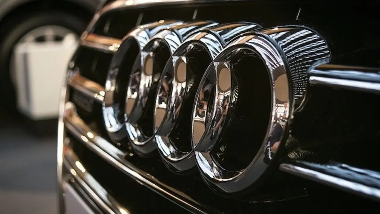 Logo de Audi.