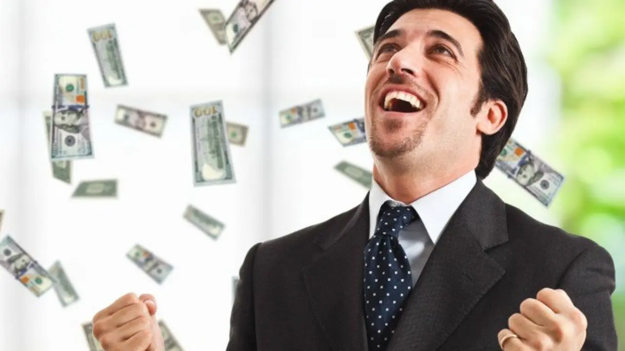 Dinero y felicidad. /  Taringa