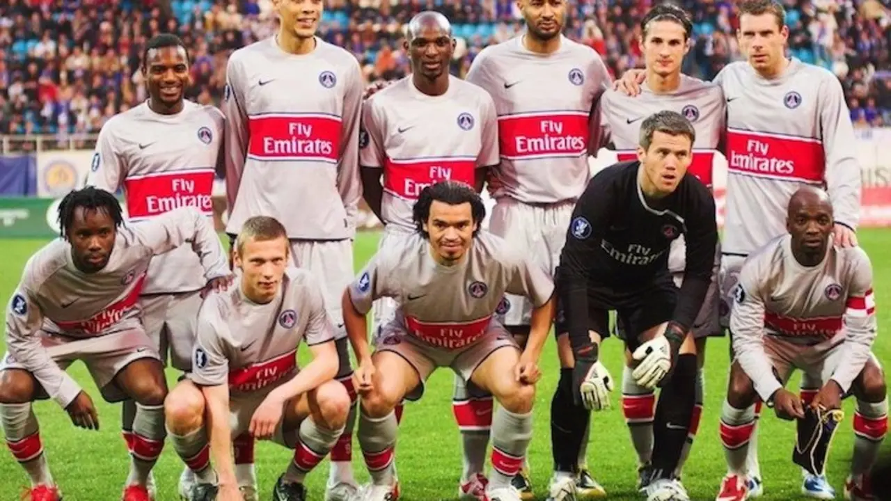 Equipo del PSG antes de la llegada de los jeques.
